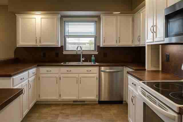 2802 Heritage Trl #1 - Photo 3 of 20