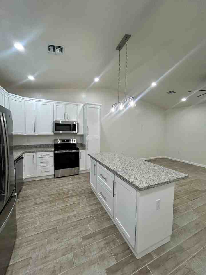 1324 Renda Court #2 - Photo 4 of 40