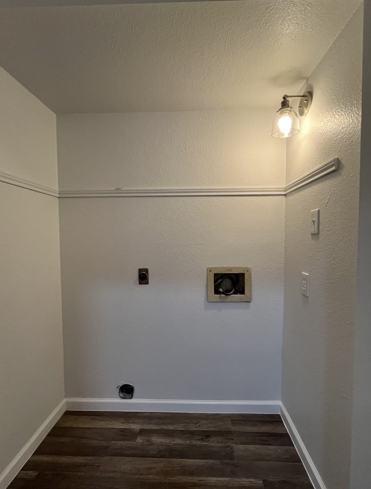 6862 S Creek Dr #1 - Photo 6 of 9