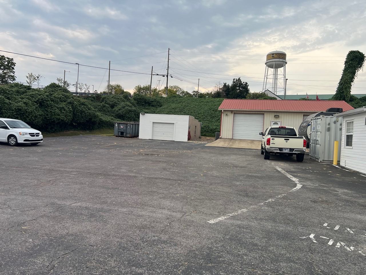 800 Memorial Boulevard #1 - Photo 5 of 6