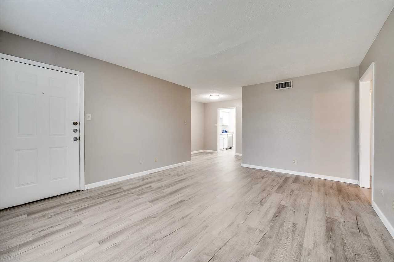 3211 Fallmeadow Street #4 - Photo 7 of 10