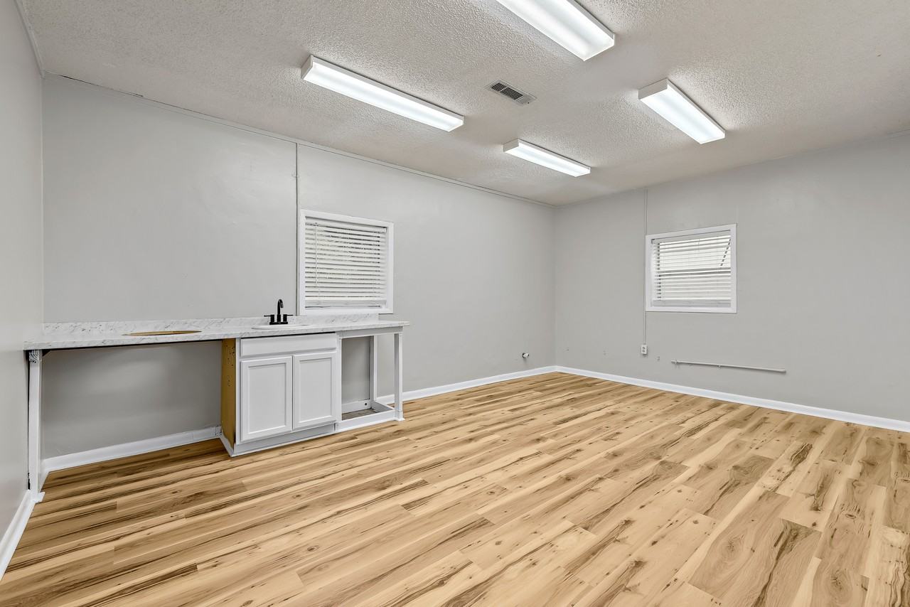 4644 Rucker Boulevard #1 - Photo 6 of 16