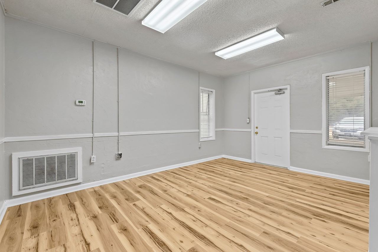 4644 Rucker Boulevard #1 - Photo 7 of 16