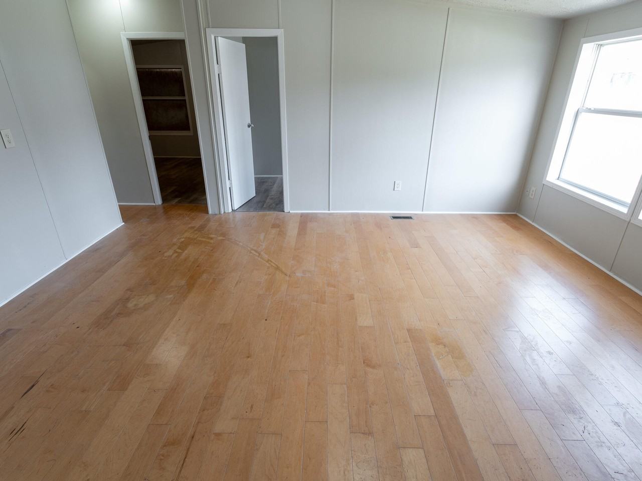 5130 E 21st St #1 - Photo 6 of 19