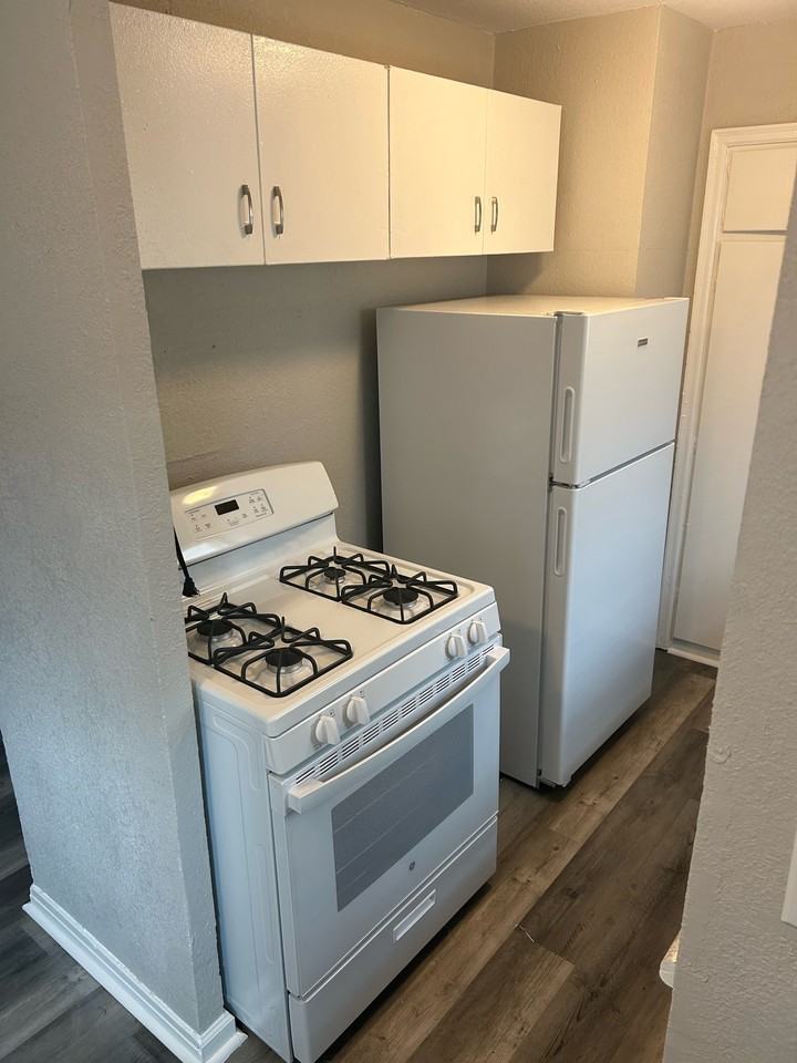 618 South Hunter #3 - Photo 4 of 7