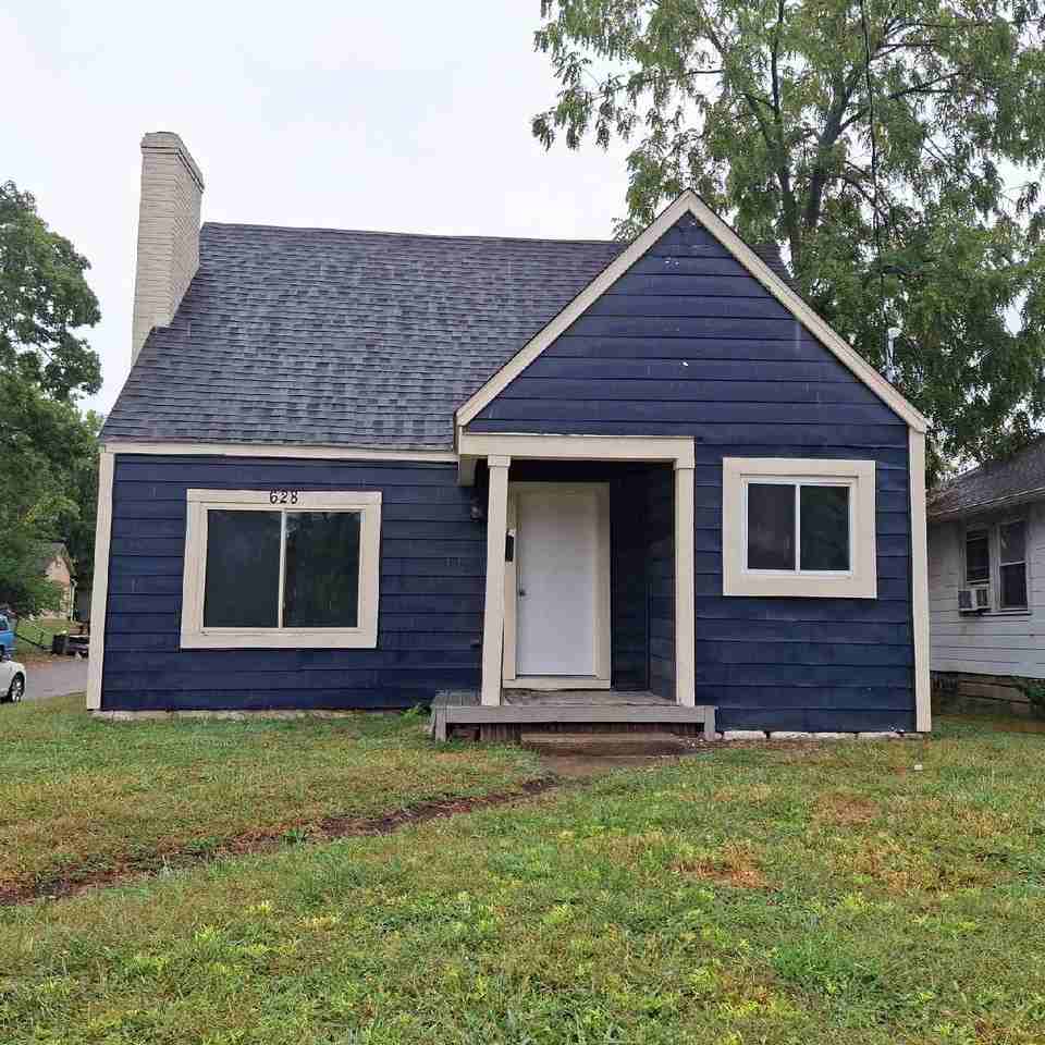 628 West 22nd Street #1