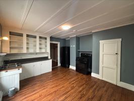 featured image of 4 Western Avenue #2