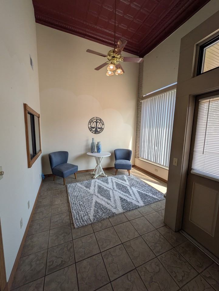 118 South Fulton Street #1 - Photo 3 of 14