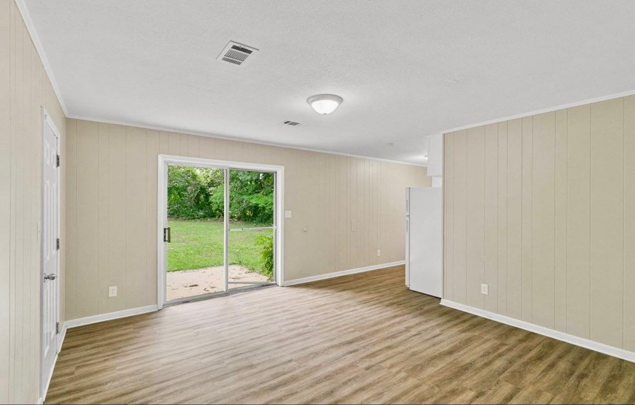 509 Lagrand Dr #1 - Photo 2 of 10