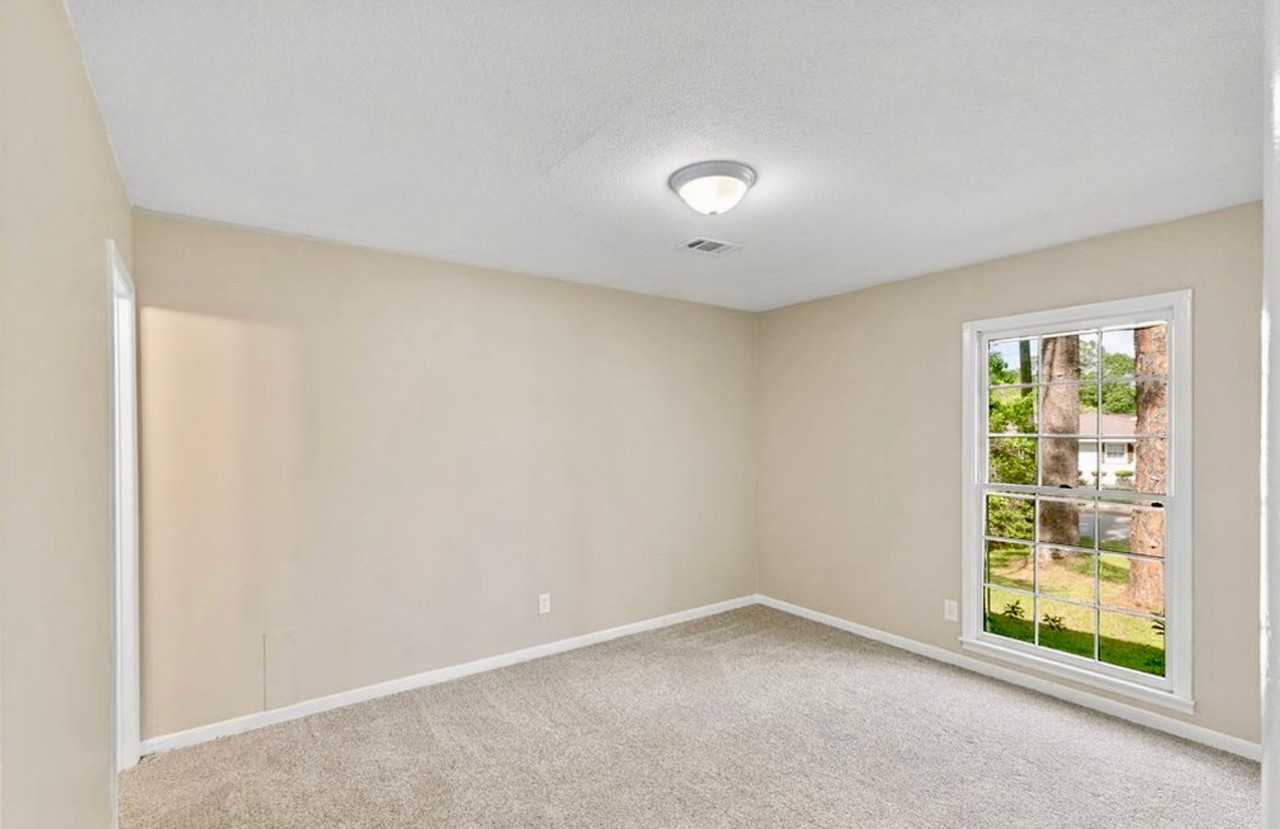 509 Lagrand Dr #1 - Photo 6 of 10