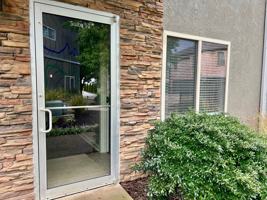 featured image of 302 Sw 6th St #12
