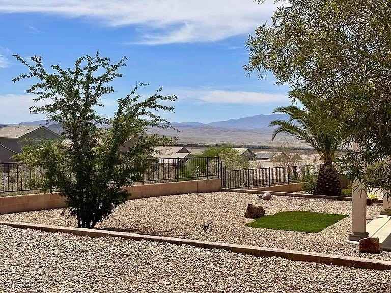 2603 Solera Moon Dr - Photo 3 of 25