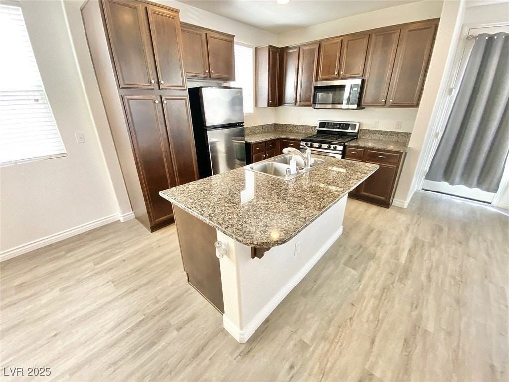 9088 Mount Wilson Street - Photo 5 of 31