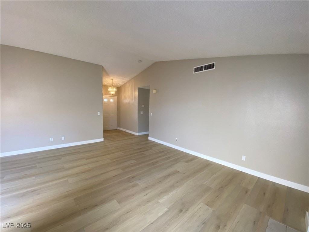 376 Legacy Dr - Photo 5 of 26