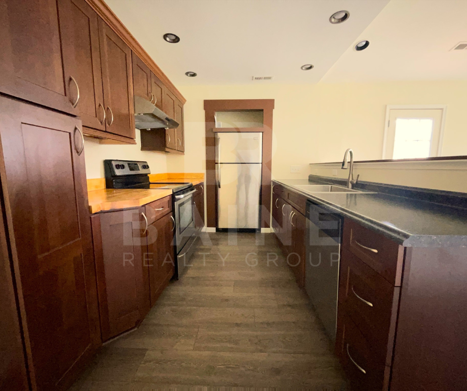 5200 Heins Rd #1 - Photo 3 of 11