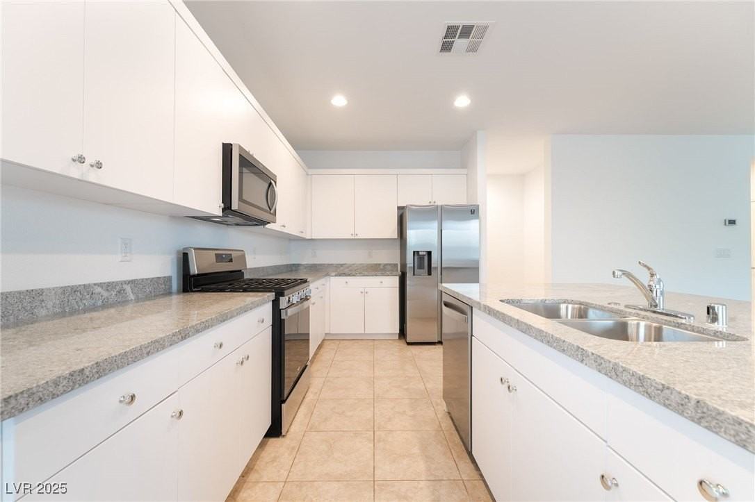 11586 Monte Isola St - Photo 6 of 22