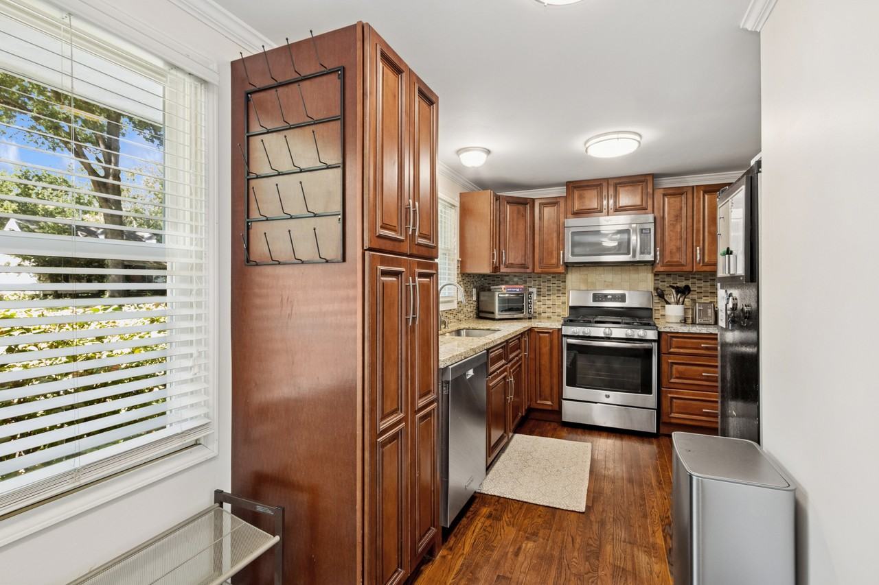 7329 Ash St #1 - Photo 5 of 26