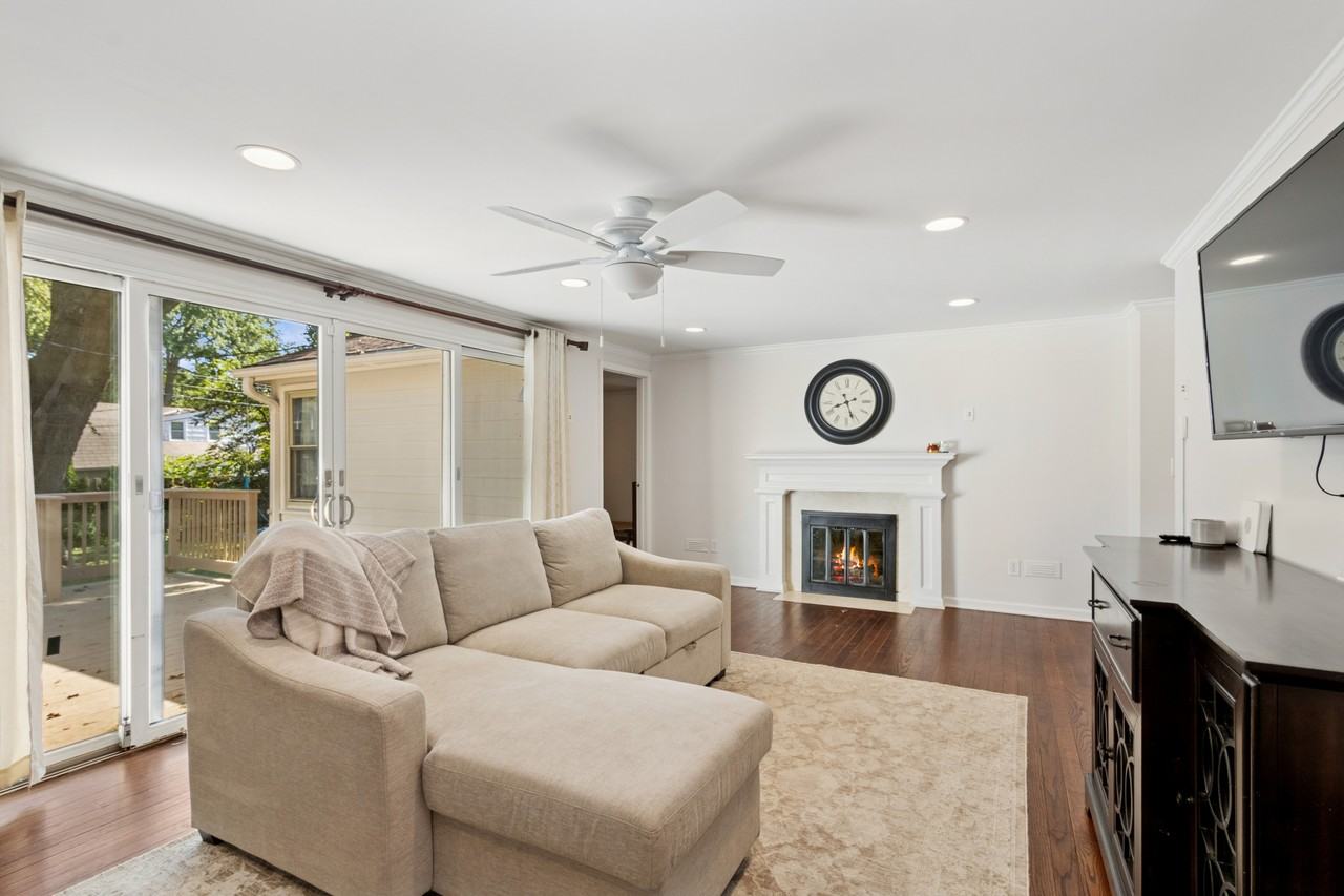 7329 Ash St #1 - Photo 7 of 26