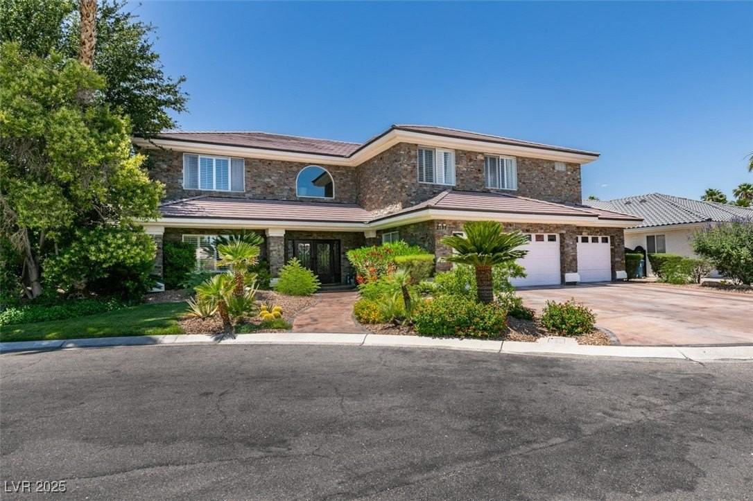 2131 Alexa Breanne Ct - Photo 3 of 50