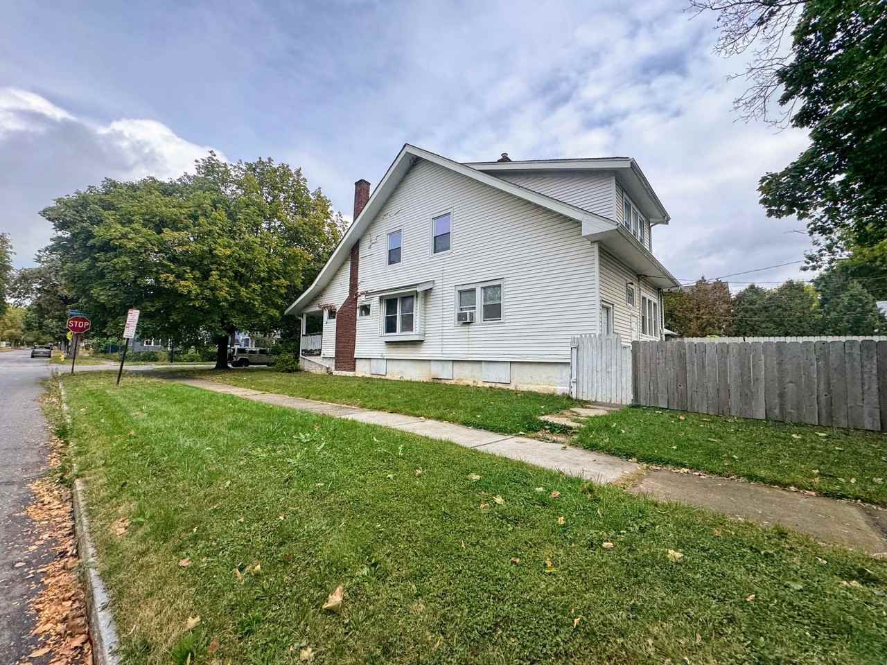 255 Genesee Park Blvd #UP - Photo 2 of 7