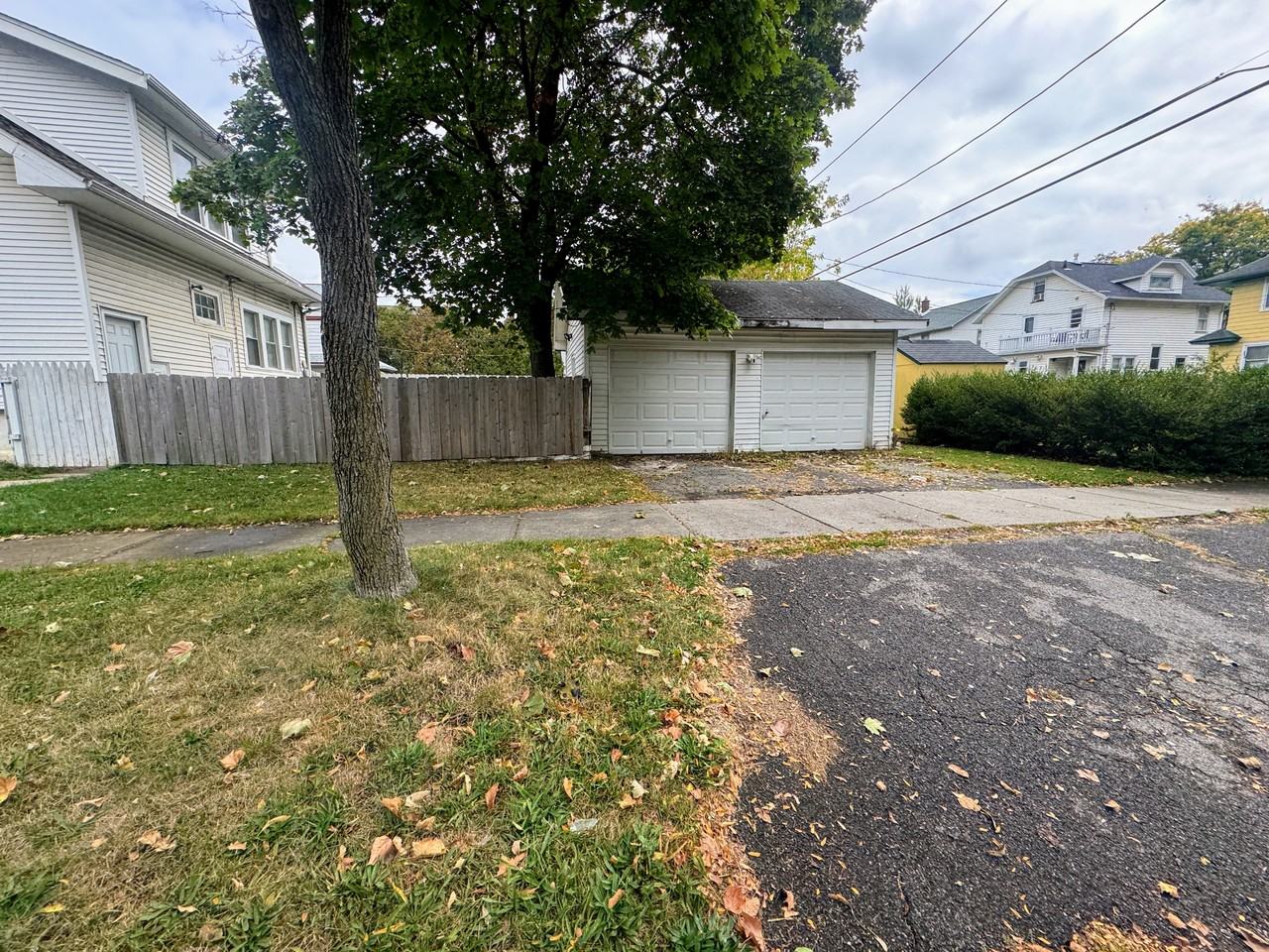 255 Genesee Park Blvd #UP - Photo 3 of 7