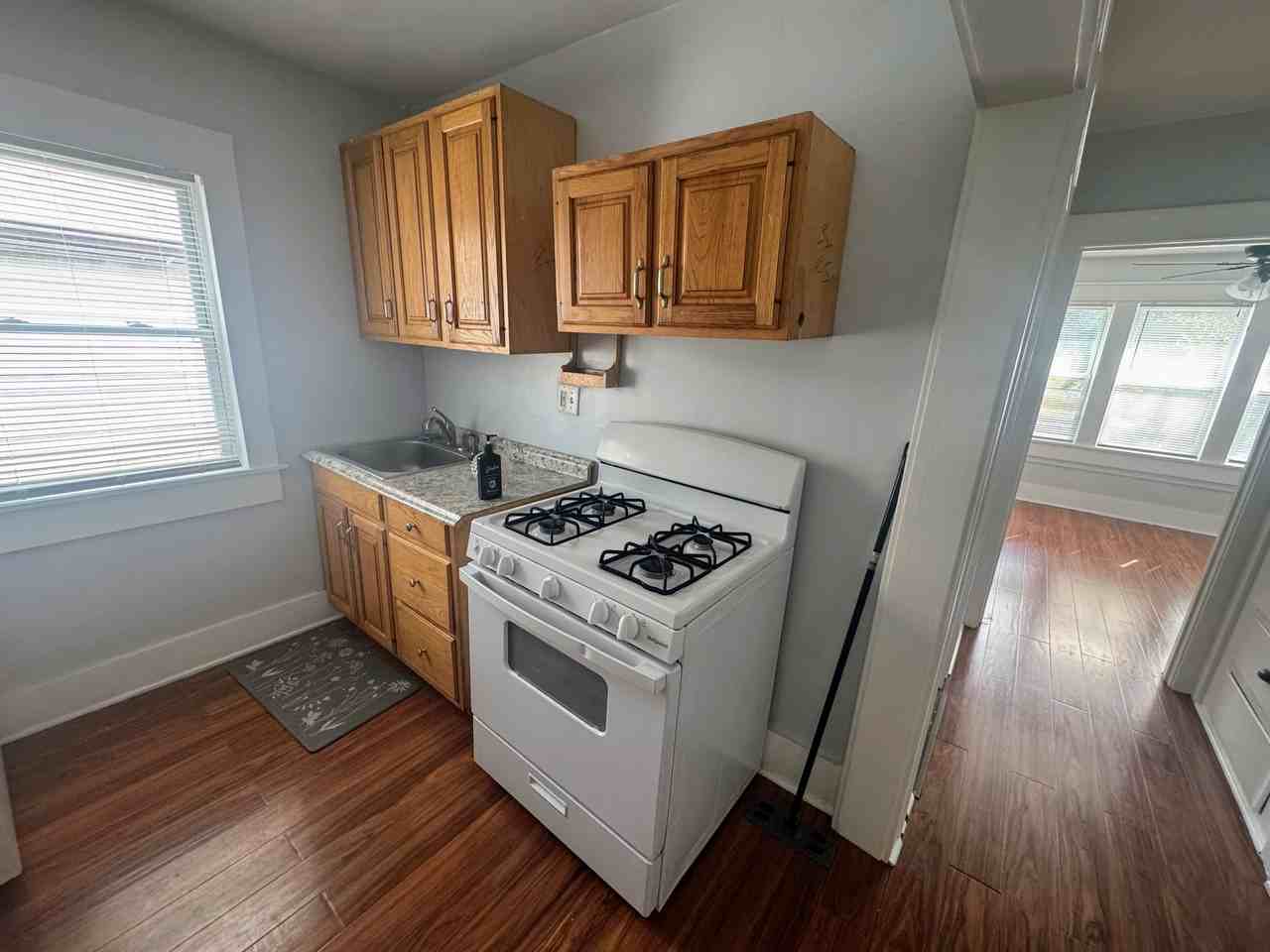 255 Genesee Park Blvd #UP - Photo 5 of 7