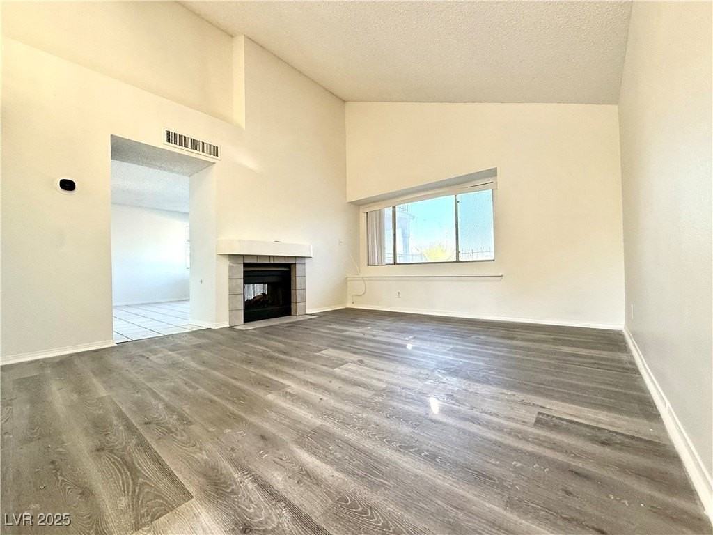 1663 Duarte Drive - Photo 2 of 15