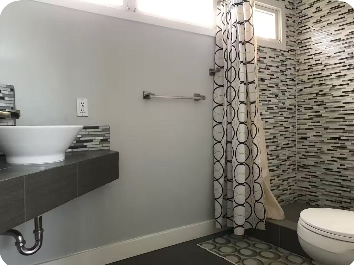 174 Warren Avenue #1 - Photo 6 of 13