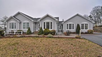 featured image of 1 Bluff Road #1