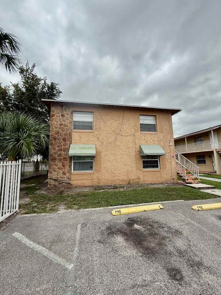 746 Michigan Court #2 - Photo 2 of 18