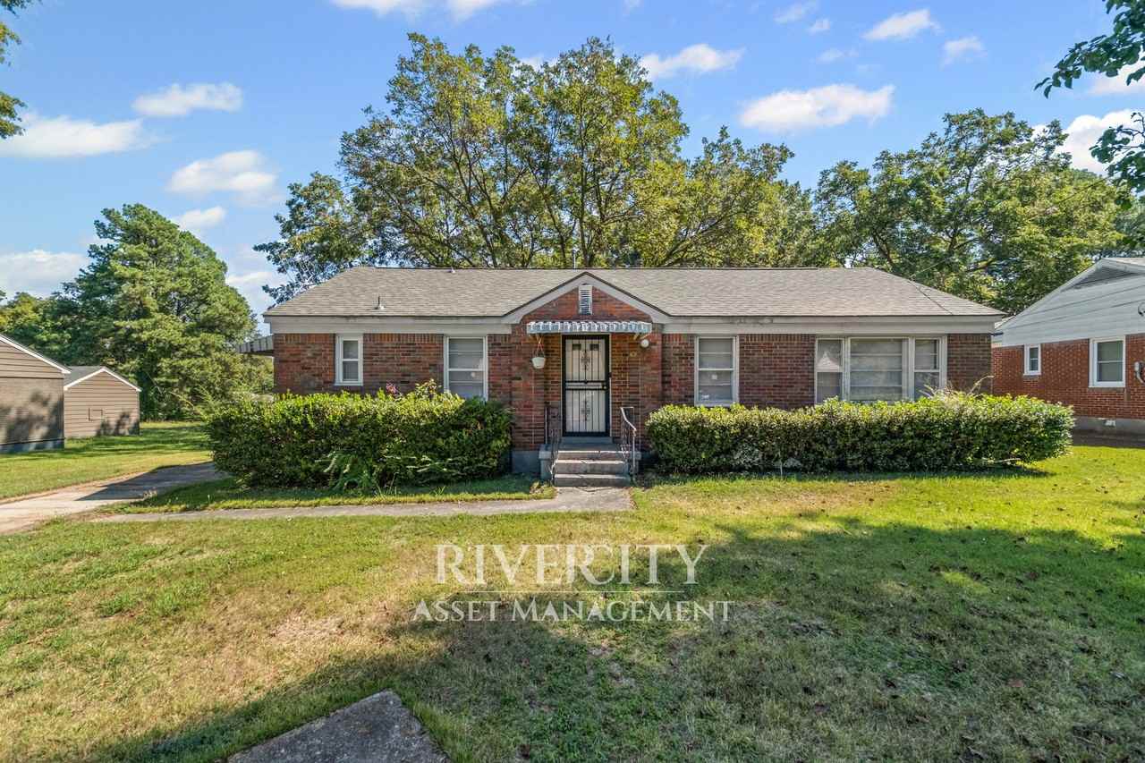 3256 Ridgecrest Street #1