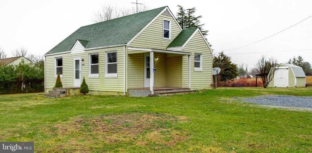 4289 Lunceford Lane - Photo 3 of 35