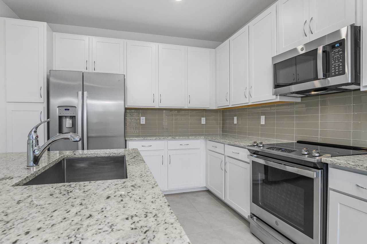 26410 Coco Cay Cir #201 - Photo 5 of 47