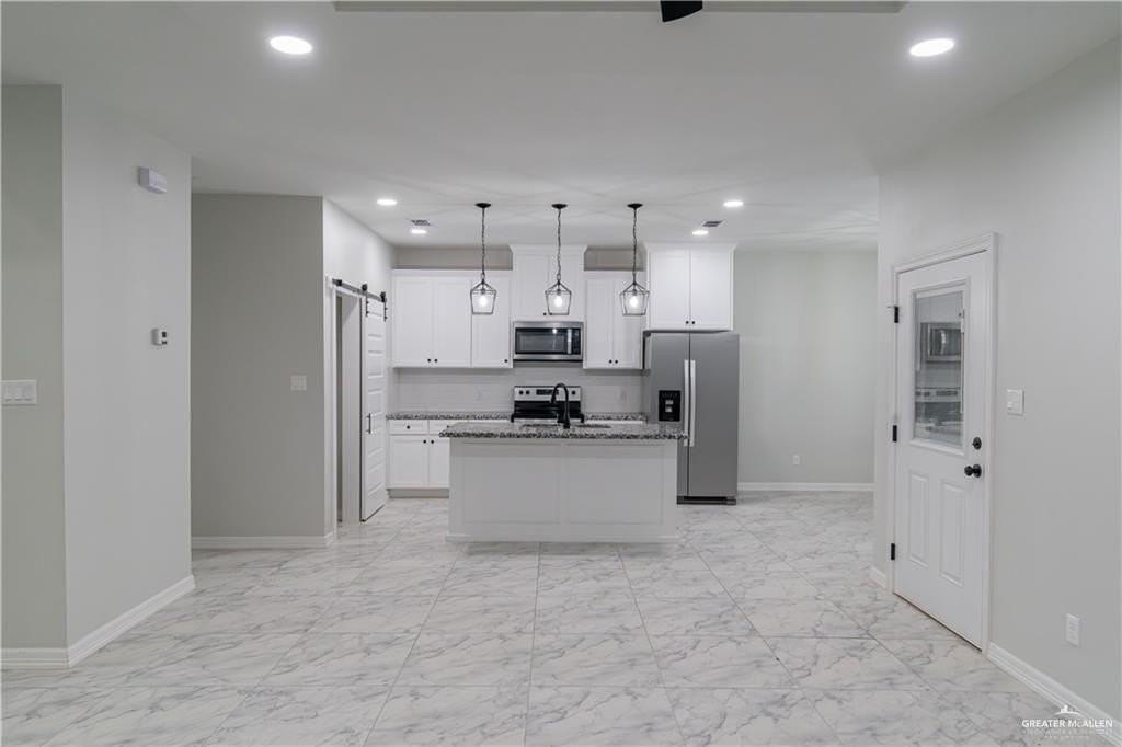 5604 N Crown Pt - Photo 4 of 14