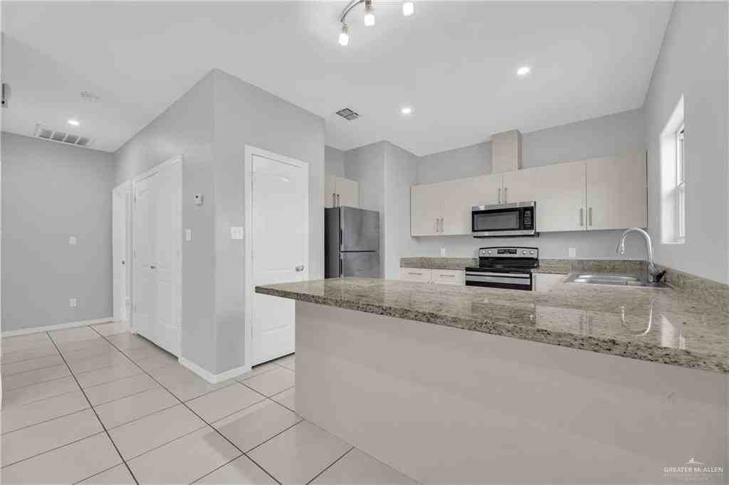 3811 Paola Street #4 - Photo 6 of 27