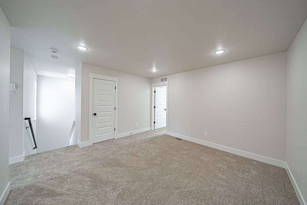 1382 Pinecrest Trl #1 - Photo 3 of 30