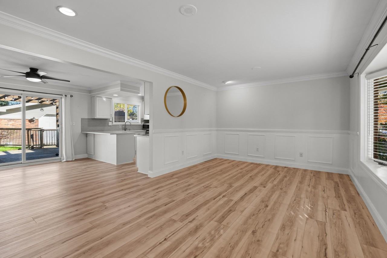 230 Selkirk Street - Photo 6 of 28