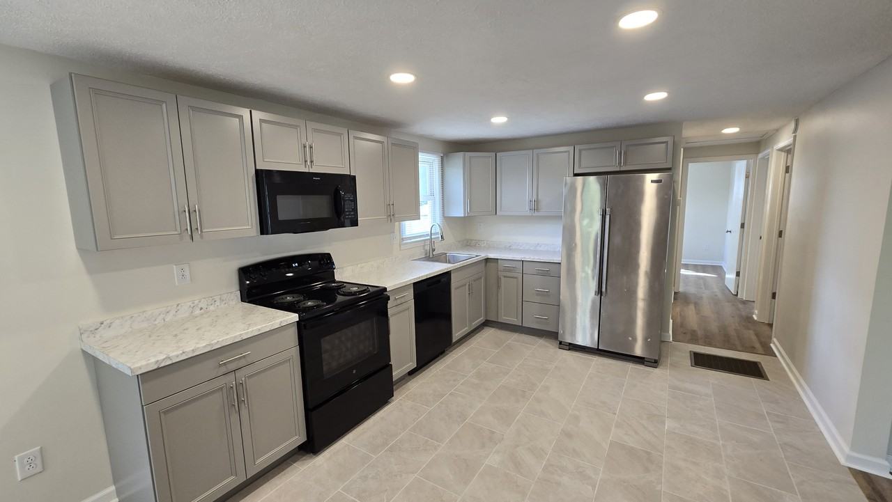 1002 Elizabeth St #1 - Photo 7 of 11