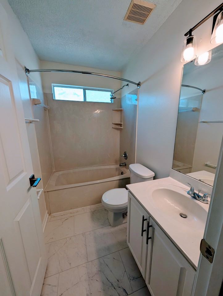 192 Sugar Plum Dr #1 - Photo 6 of 12