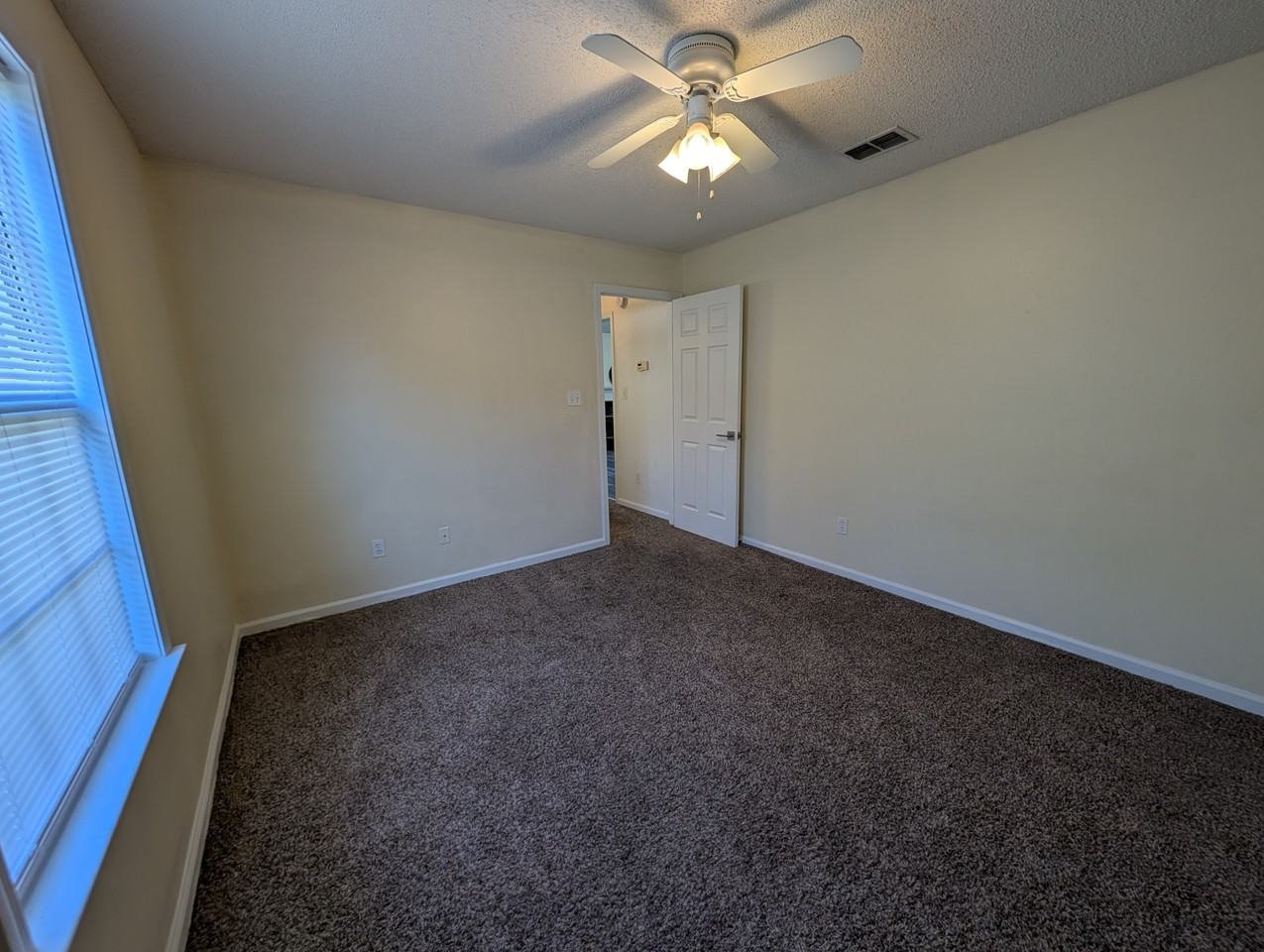 192 Sugar Plum Dr #1 - Photo 7 of 12