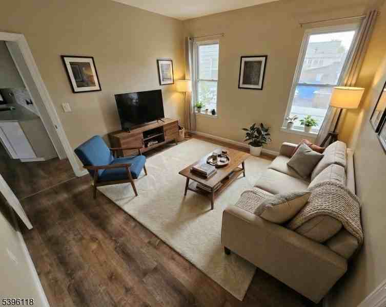 518 East 23rd Street #1R - Photo 5 of 10