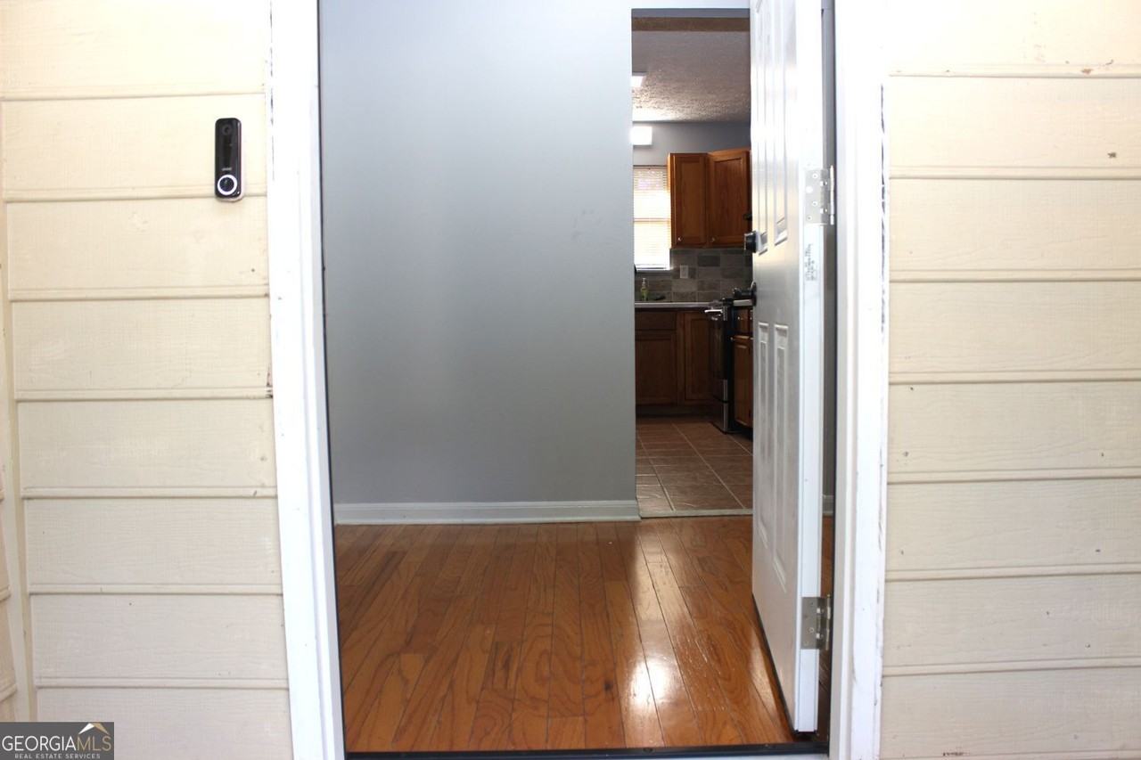 6941 Vesta Brook Drive - Photo 3 of 32