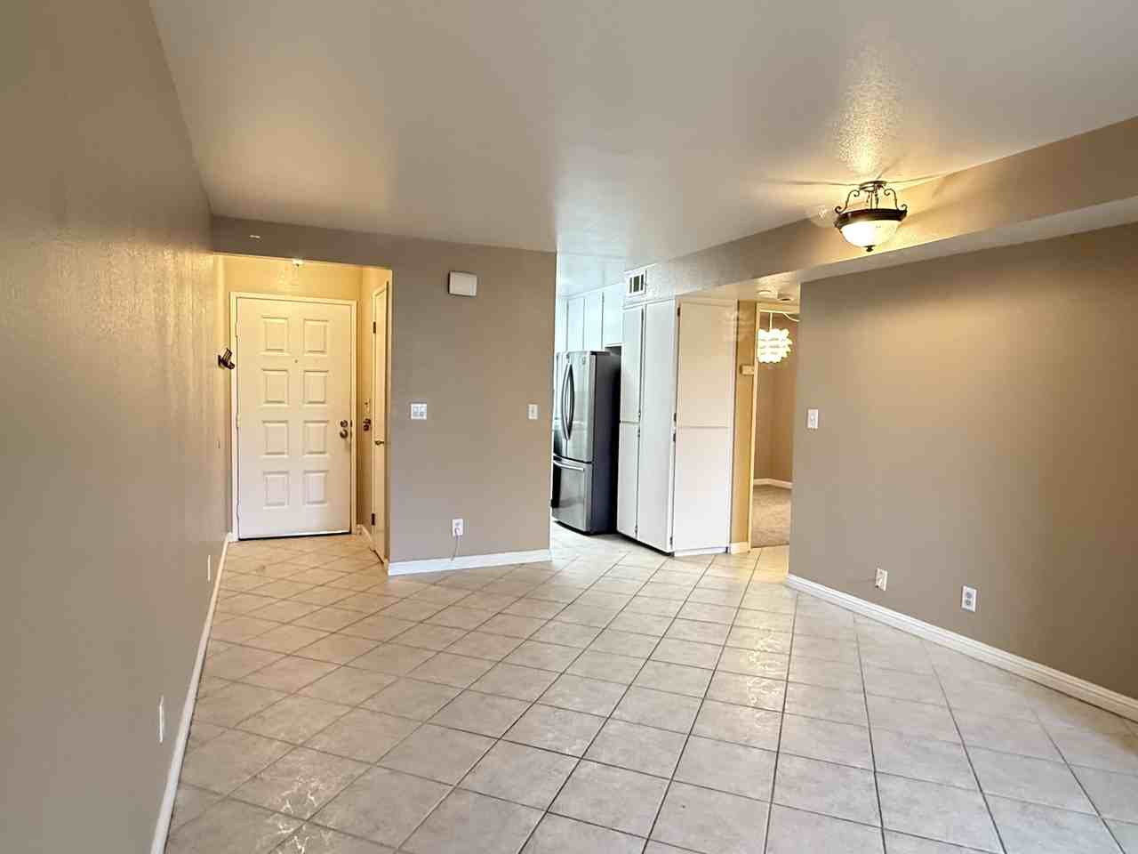 77 Village Circle - Photo 2 of 17