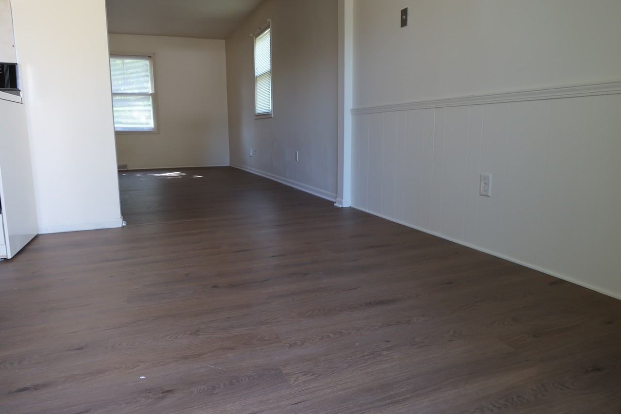 779 56th St Se #779 - Photo 3 of 10