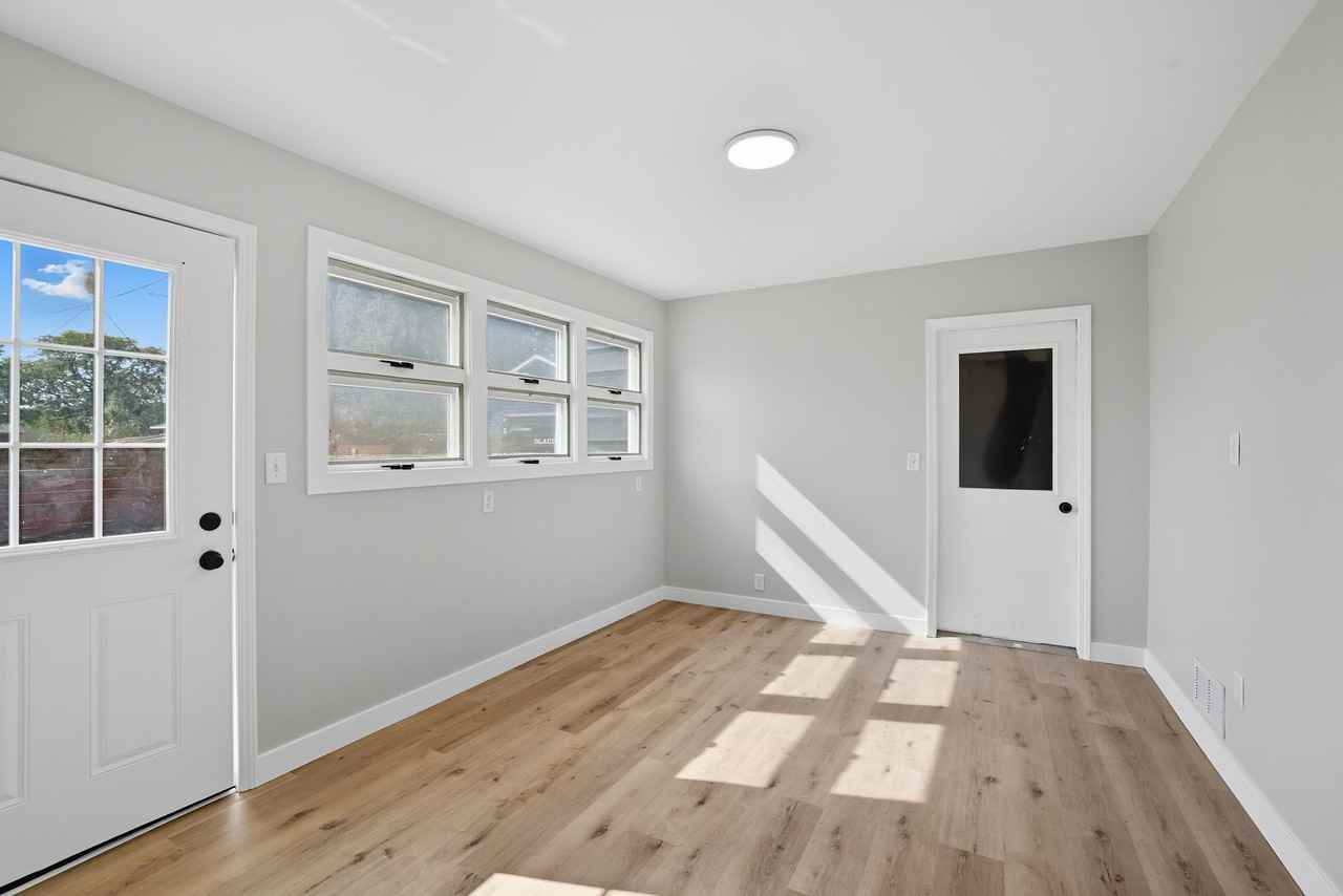 259 Cossairt Avenue #1 - Photo 6 of 29