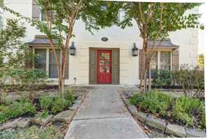 featured image of 607 Ellingham Drive #1