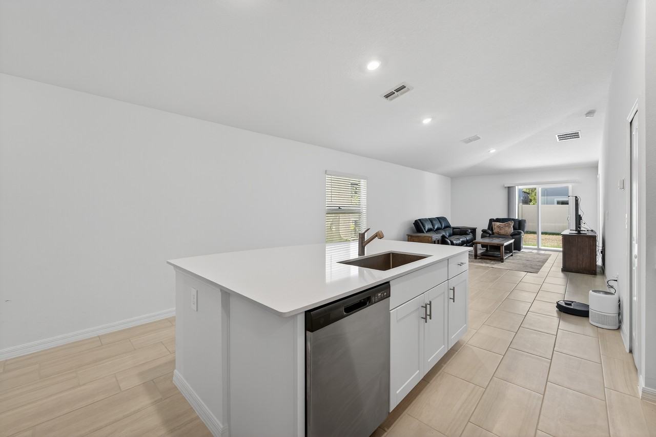 17512 Shirewood Way #1 - Photo 6 of 28