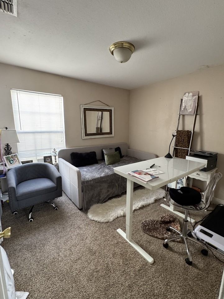 11065 Oakcrest Dr #1 - Photo 6 of 19