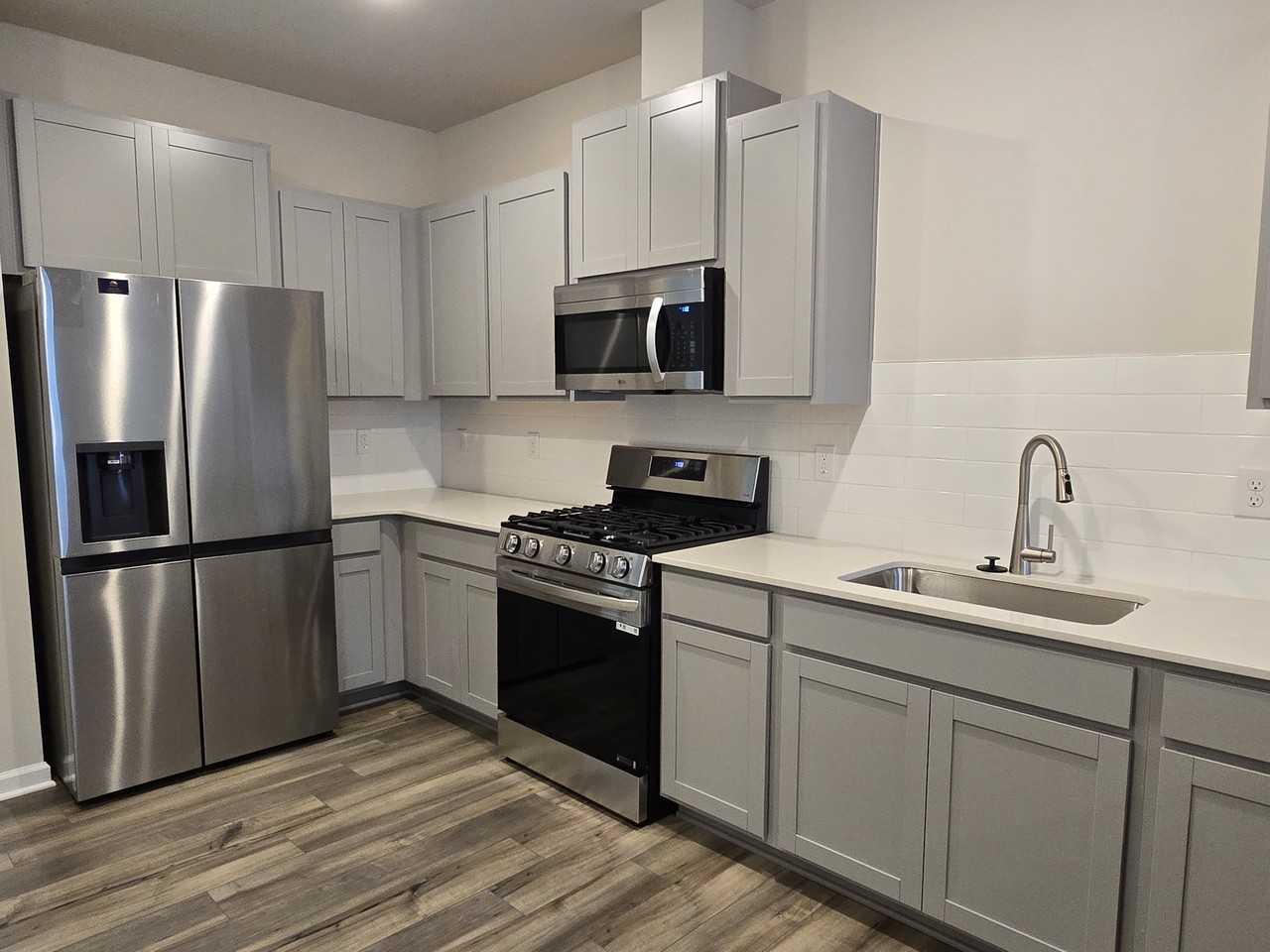 1832 Autumn Mist Dr #1 - Photo 7 of 24