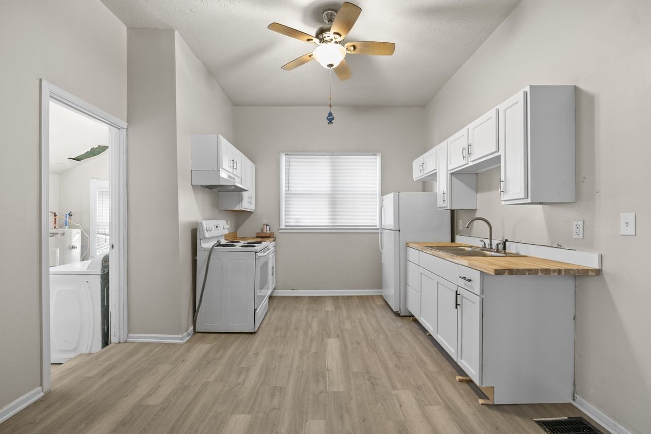 1211 West 30th Street #1